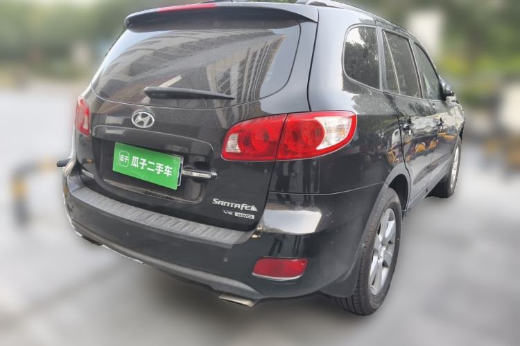 Used Hyundai Santa Fe Classic 2006 2.7 Luxury Model Rear Right 45 Deg