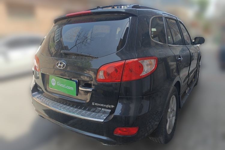Used Hyundai Santa Fe Classic 2006 2.7 Luxury Model Rear Right 45 Deg