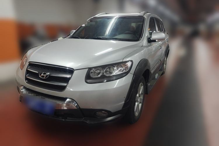 Used Hyundai Santa Fe Classic 2009 2.7 Luxury Version Guazi used car, China used car export, Used car for sale, Used  cars, Cheapest cars for sale