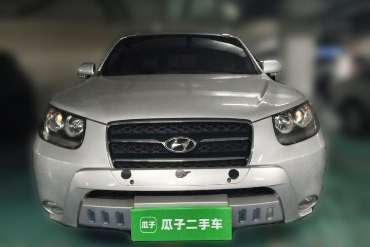 Used Hyundai Santa Fe Classic 2009 2.7 Luxury Version Front