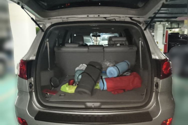 Used Hyundai Santa Fe Classic 2009 2.7 Luxury Version Trunk