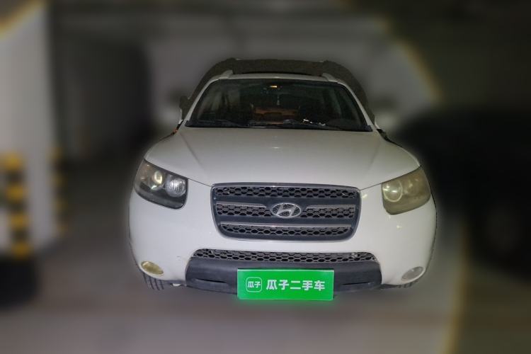 Used Hyundai Santa Fe Classic 2009 2.7 Luxury Version Front