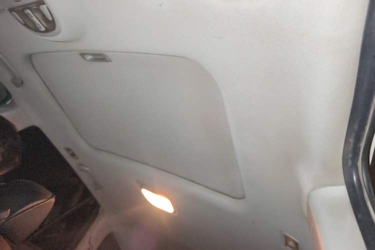 Used Hyundai Santa Fe Classic 2009 2.7 Luxury Version Headliner