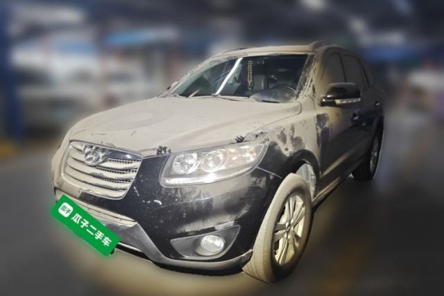 Used Hyundai Santa Fe Classic 2010 2.4 Luxury Edition 7-Seater Four-Wheel Drive