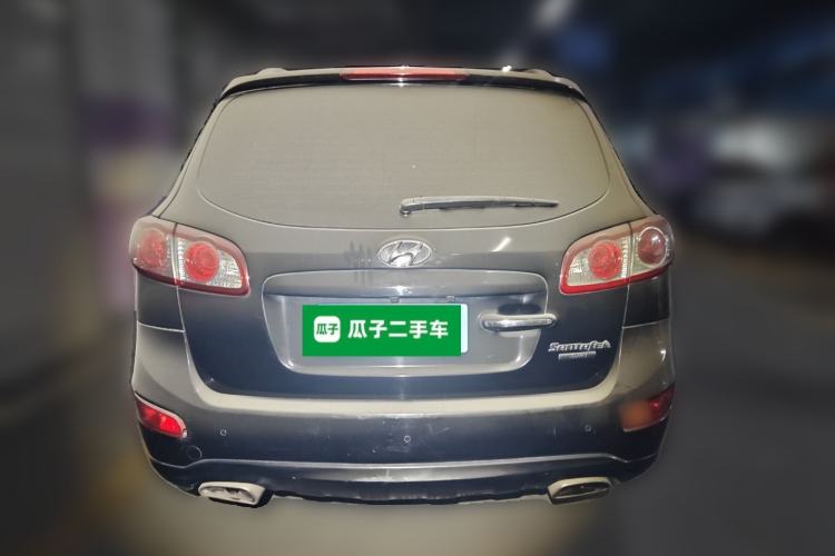 Used Hyundai Santa Fe Classic 2010 2.4 Luxury Edition 7-Seater Four-Wheel Drive Rear