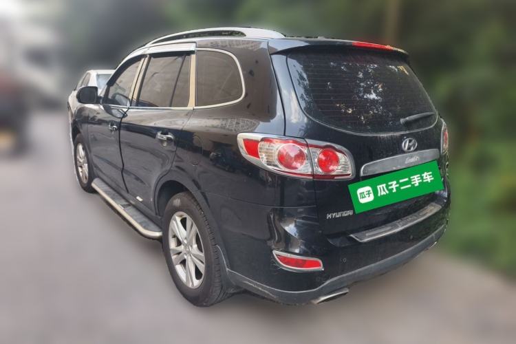 Used Hyundai Santa Fe Classic 2010 2.4 Luxury Edition 7-Seater Four-Wheel Drive Rear Left 45 Deg