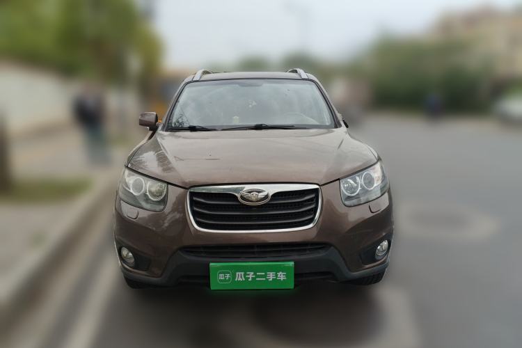 Used Hyundai Santa Fe Classic 2010 2.4 Ultimate Edition 7-Seater Four-Wheel Drive Front