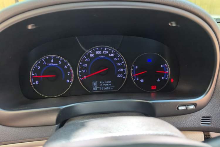 Used Hyundai Santa Fe Classic 2010 2.4 Luxury Edition 7-Seater Four-Wheel Drive Instrument Cluster