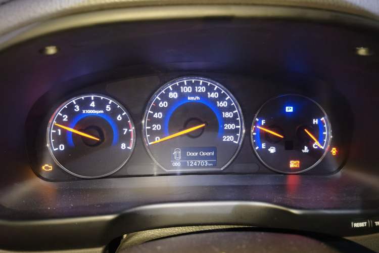 Used Hyundai Santa Fe Classic 2010 2.4 Luxury Edition 7-Seater Four-Wheel Drive Instrument Cluster