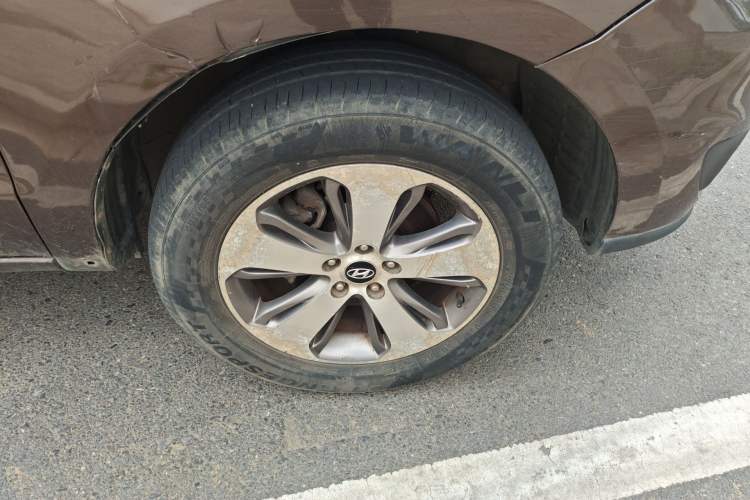 Used Hyundai Santa Fe Classic 2010 2.4 Ultimate Edition 7-Seater Four-Wheel Drive Right Front Wheel Hub