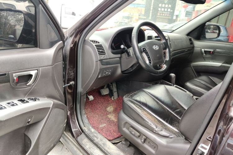 Used Hyundai Santa Fe Classic 2010 2.4 Ultimate Edition 7-Seater Four-Wheel Drive Driver Seat