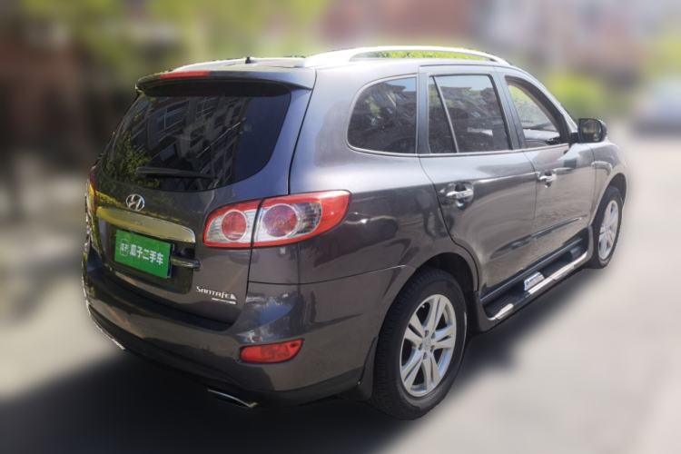 Used Hyundai Santa Fe Classic 2010 2.4 Ultimate Edition 7-Seater Four-Wheel Drive Rear Right 45 Deg