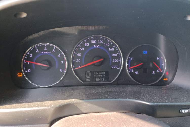 Used Hyundai Santa Fe Classic 2010 2.4 Ultimate Edition 7-Seater Four-Wheel Drive Instrument Cluster