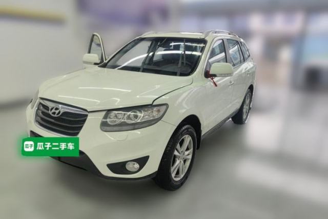 Used Hyundai Santa Fe Classic 2010 2.4 Luxury Edition 7-Seater Four-Wheel Drive