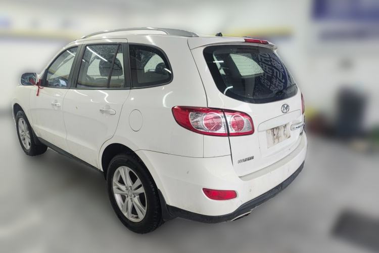 Used Hyundai Santa Fe Classic 2010 2.4 Luxury Edition 7-Seater Four-Wheel Drive Rear Left 45 Deg