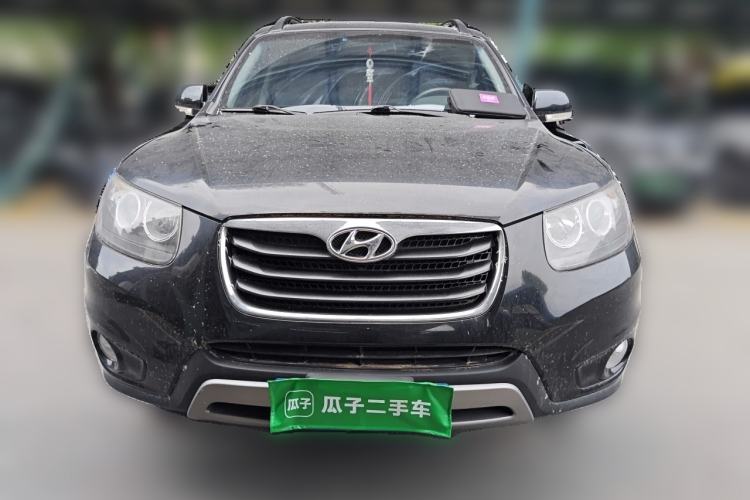 Used Hyundai Santa Fe Classic 2011 2.4 Comfort Edition 5-Seater Two-Wheel Drive Front