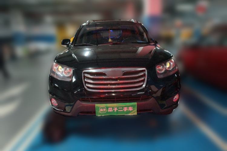 Used Hyundai Santa Fe Classic 2011 2.4 Ultimate Edition 7-Seater Two-Wheel Drive Front