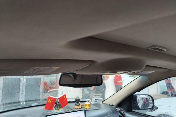 Used Hyundai Santa Fe Classic 2011 2.4 Ultimate Edition 7-Seater Two-Wheel Drive Headliner