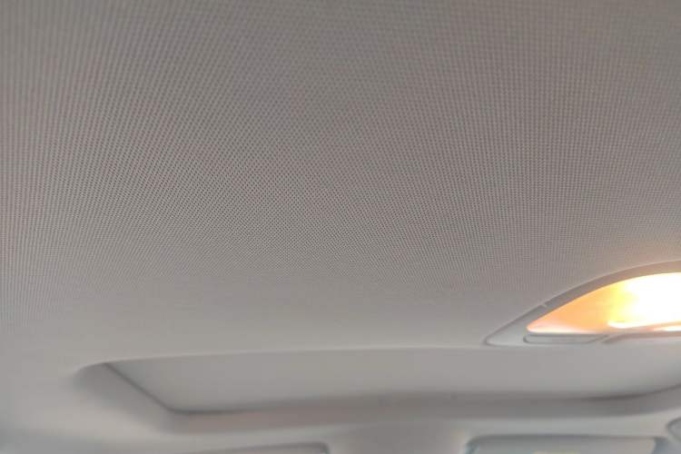 Used Hyundai Santa Fe Classic 2011 2.4 Comfort Edition 7-Seater Two-Wheel Drive Headliner