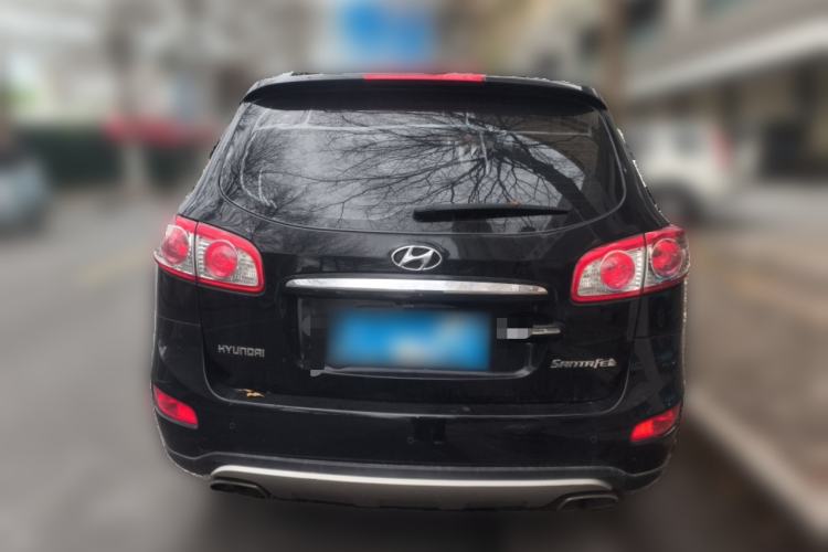 Used Hyundai Santa Fe Classic 2011 2.4 Ultimate Edition Five-Seater Two-Wheel Drive Rear
