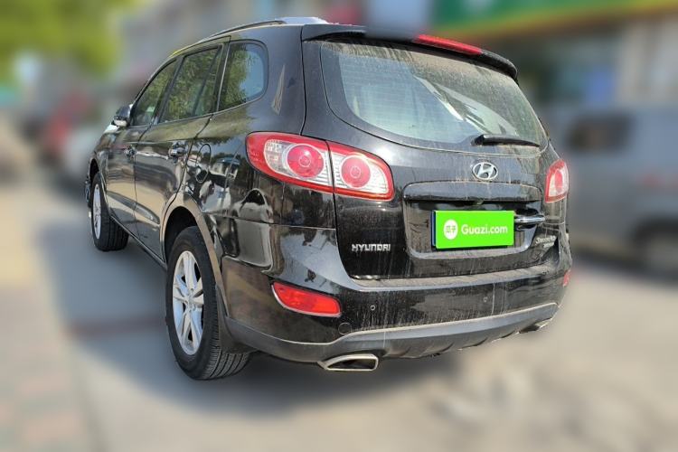 Used Hyundai Santa Fe Classic 2011 2.4 Ultimate Edition 7-Seater Two-Wheel Drive Rear Left 45 Deg
