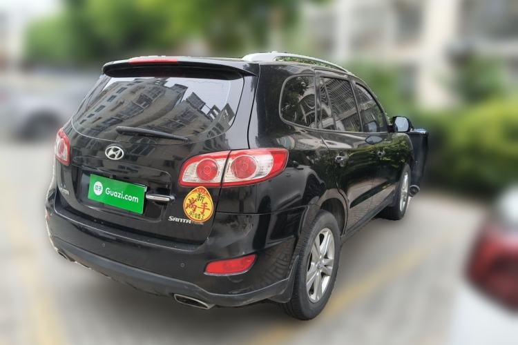 Used Hyundai Santa Fe Classic 2011 2.4 Comfort Edition 5-Seater Two-Wheel Drive Rear Right 45 Deg