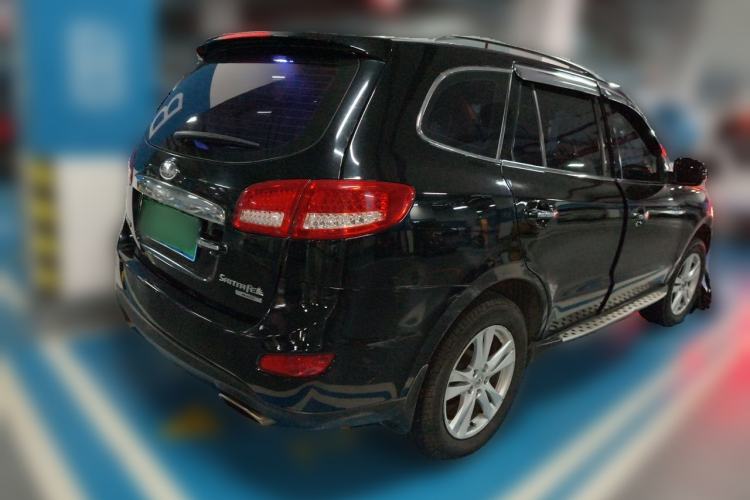 Used Hyundai Santa Fe Classic 2011 2.4 Ultimate Edition 7-Seater Two-Wheel Drive Rear Right 45 Deg
