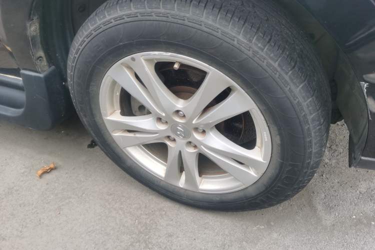 Used Hyundai Santa Fe Classic 2011 2.4 Comfort Edition 5-Seater Two-Wheel Drive Right Front Wheel Hub