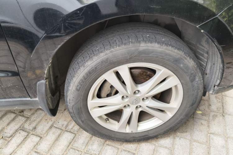 Used Hyundai Santa Fe Classic 2011 2.4 Comfort Edition 5-Seater Two-Wheel Drive Right Front Wheel Hub