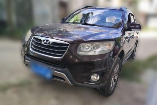 Used Hyundai Santa Fe Classic 2011 2.4 Comfort Edition 7-Seater Two-Wheel Drive
