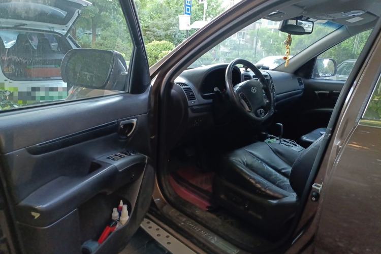 Used Hyundai Santa Fe Classic 2011 2.4 Ultimate Edition 7-Seater Two-Wheel Drive Driver Seat