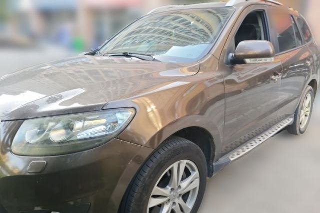 Used Hyundai Santa Fe Classic 2011 2.4 Ultimate Edition 7-Seater Two-Wheel Drive