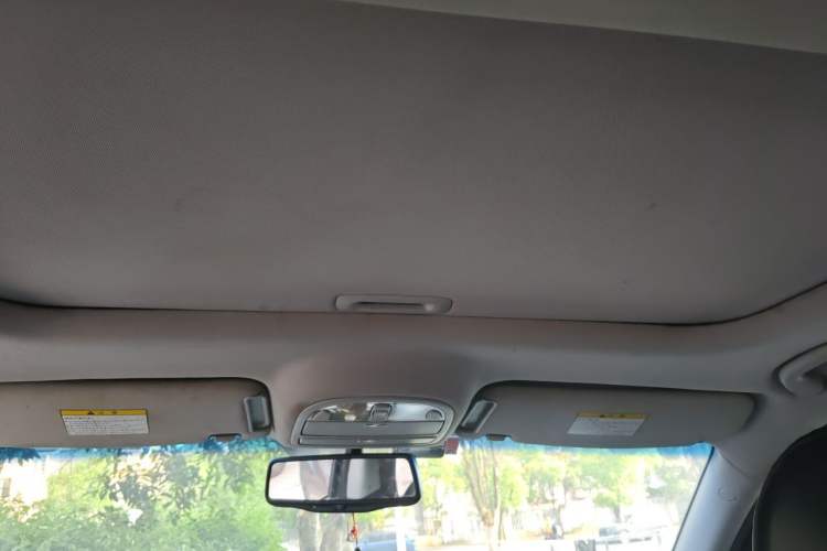 Used Hyundai Santa Fe Classic 2011 2.4 Ultimate Edition 7-Seater Two-Wheel Drive Headliner