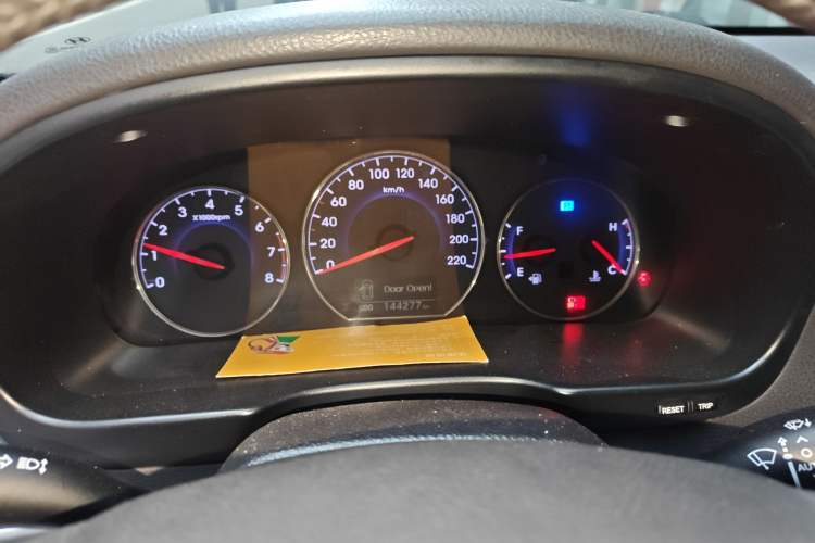 Used Hyundai Santa Fe Classic 2011 2.4 Comfort Edition 7-Seater Two-Wheel Drive Instrument Cluster