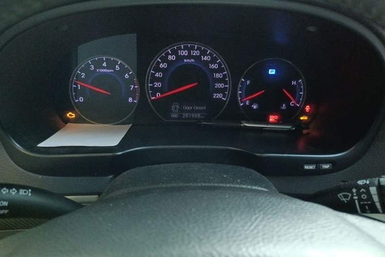 Used Hyundai Santa Fe Classic 2011 2.4 Ultimate Edition 7-Seater Two-Wheel Drive Instrument Cluster