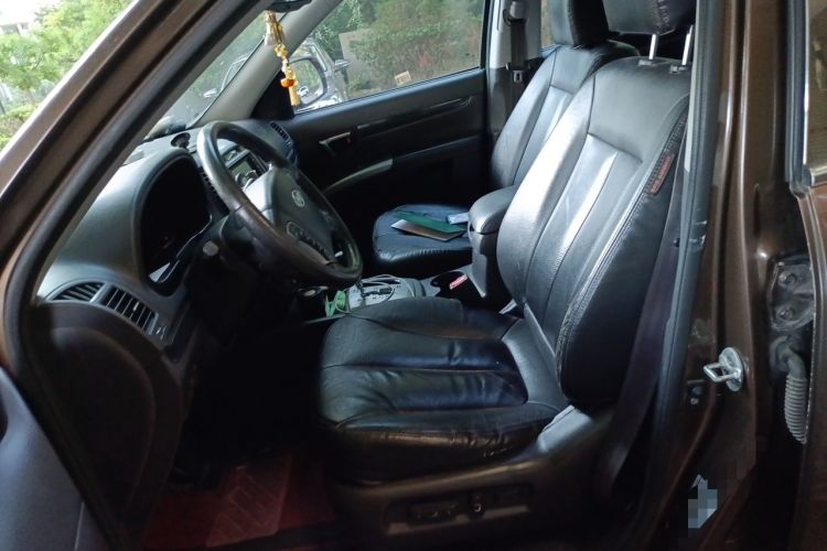 Used Hyundai Santa Fe Classic 2011 2.4 Ultimate Edition 7-Seater Two-Wheel Drive Left Front Seat