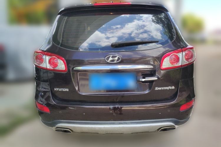 Used Hyundai Santa Fe Classic 2011 2.4 Comfort Edition 7-Seater Two-Wheel Drive Rear