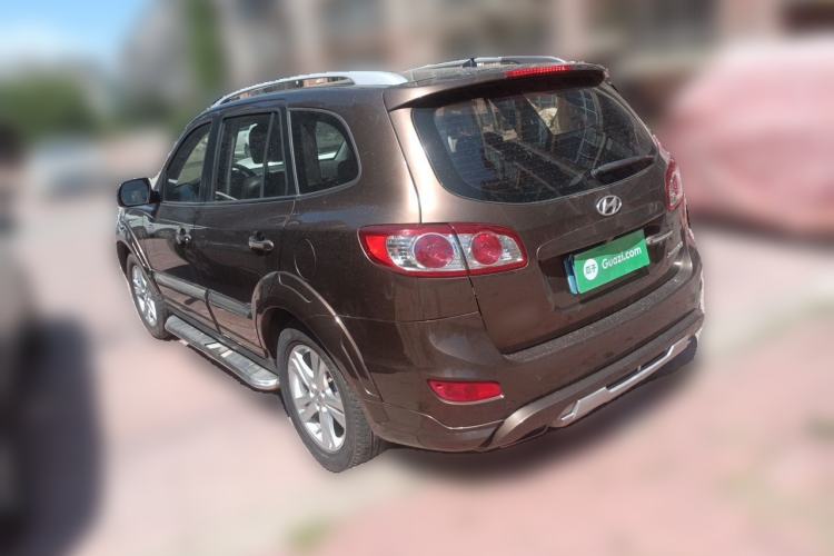 Used Hyundai Santa Fe Classic 2011 2.4 Ultimate Edition 7-Seater Two-Wheel Drive Rear Left 45 Deg