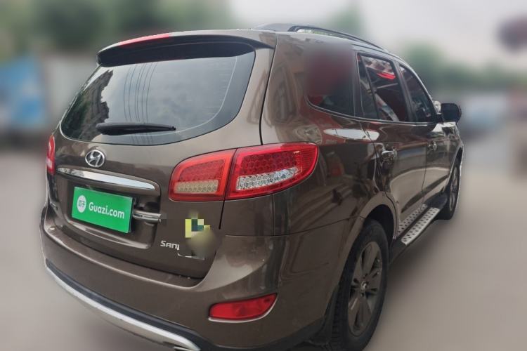 Used Hyundai Santa Fe Classic 2011 2.4 Ultimate Edition 7-Seater Two-Wheel Drive Rear Right 45 Deg