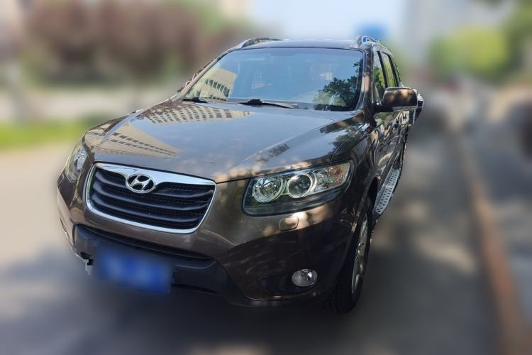 Used Hyundai Santa Fe Classic 2011 2.4 Ultimate Edition 7-Seater Two-Wheel Drive Guazi used car, China used car export, Used car for sale, Used  cars, Cheapest cars for sale