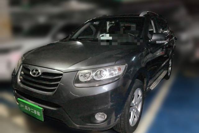 Used Hyundai Santa Fe Classic 2011 2.4 Luxury Edition 7-Seater Two-Wheel Drive