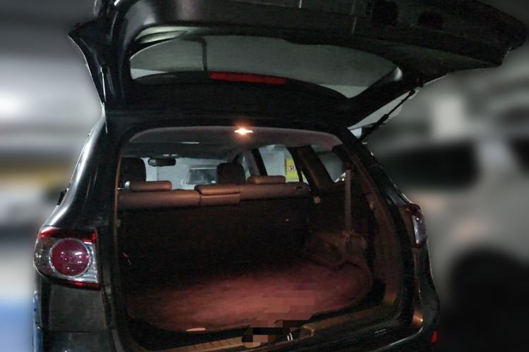 Used Hyundai Santa Fe Classic 2011 2.4 Luxury Edition 7-Seater Two-Wheel Drive Trunk