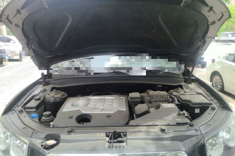 Used Hyundai Santa Fe Classic 2012 2.4 Comfort Edition 7-Seater Four-Wheel Drive Engine Bay