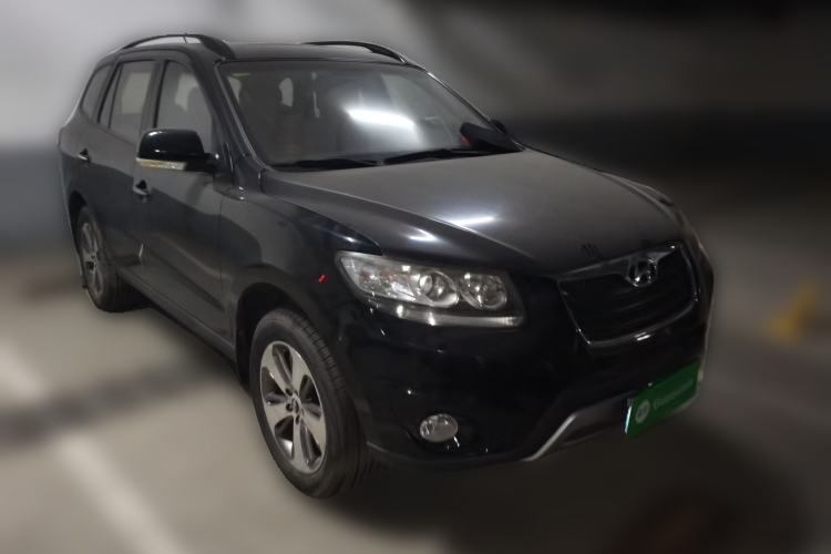 Used Hyundai Santa Fe Classic 2012 2.4 Comfort Edition 7-Seater Four-Wheel Drive Front Right 45 Deg