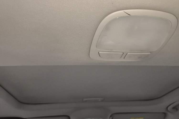 Used Hyundai Santa Fe Classic 2012 2.4 Ultimate Edition 7-Seater Four-Wheel Drive Headliner