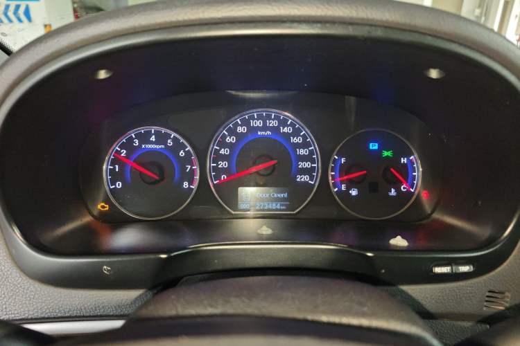 Used Hyundai Santa Fe Classic 2012 2.4 Luxury Edition 7-Seater Four-Wheel Drive Instrument Cluster