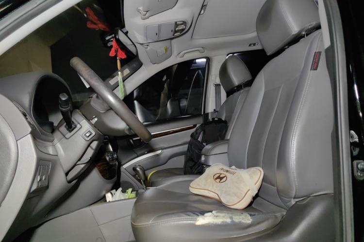 Used Hyundai Santa Fe Classic 2012 2.4 Luxury Edition Five-Seater Two-Wheel Drive Left Front Seat
