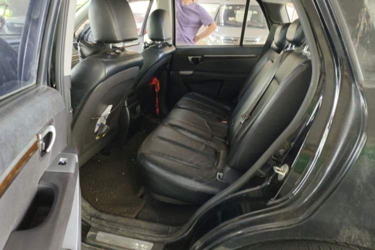 Used Hyundai Santa Fe Classic 2012 2.4 Comfort Edition 7-Seater Four-Wheel Drive Left Rear Seat