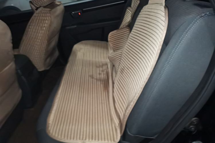 Used Hyundai Santa Fe Classic 2012 2.4 Comfort Edition 7-Seater Four-Wheel Drive Left Rear Seat