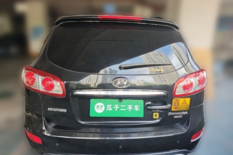 Used Hyundai Santa Fe Classic 2012 2.4 Luxury Edition 7-Seater Four-Wheel Drive Rear